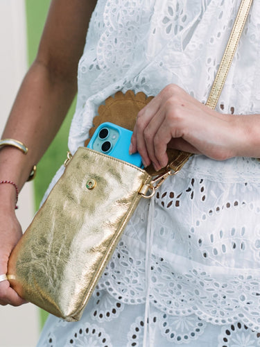 Polly Scallop Phone Bag - Gold